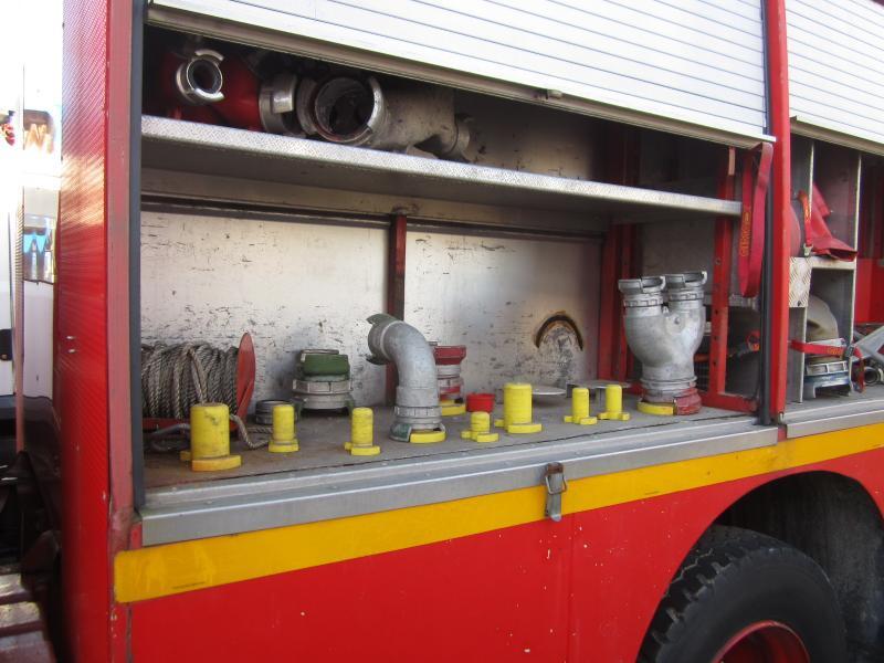Renault Gamme S 170 - Feuerwehrfahrzeug: das Bild 4 Renault Gamme S 170 - Feuerwehrfahrzeug: das Bild 4