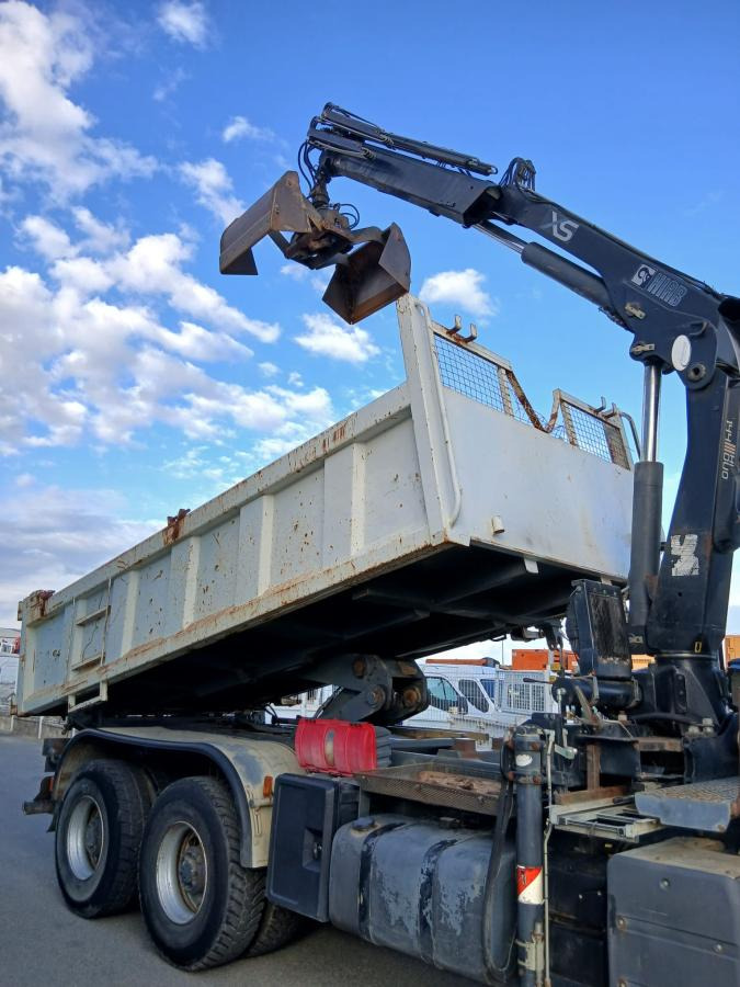 Renault Kerax 380 DXI - Kipper, Autokran: das Bild 3 Renault Kerax 380 DXI - Kipper, Autokran: das Bild 3