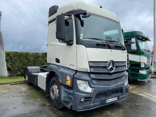 Mercedes Actros 1843 - Sattelzugmaschine: das Bild 2 Mercedes Actros 1843 - Sattelzugmaschine: das Bild 2