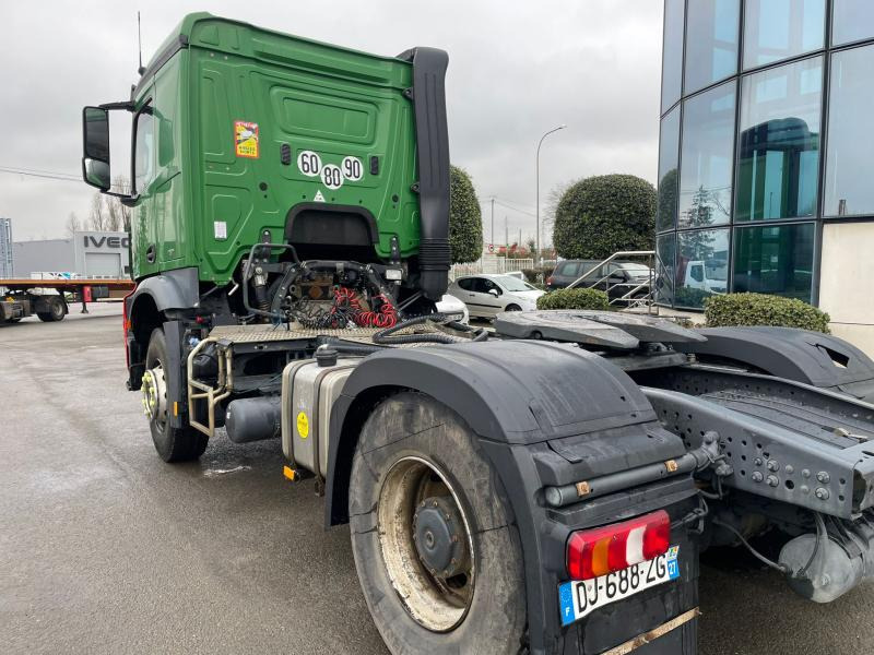 Mercedes Arocs 1845 - Sattelzugmaschine: das Bild 5 Mercedes Arocs 1845 - Sattelzugmaschine: das Bild 5