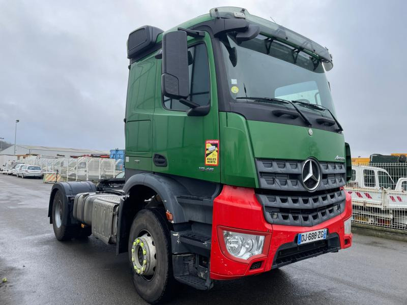 Mercedes Arocs 1845 - Sattelzugmaschine: das Bild 1 Mercedes Arocs 1845 - Sattelzugmaschine: das Bild 1
