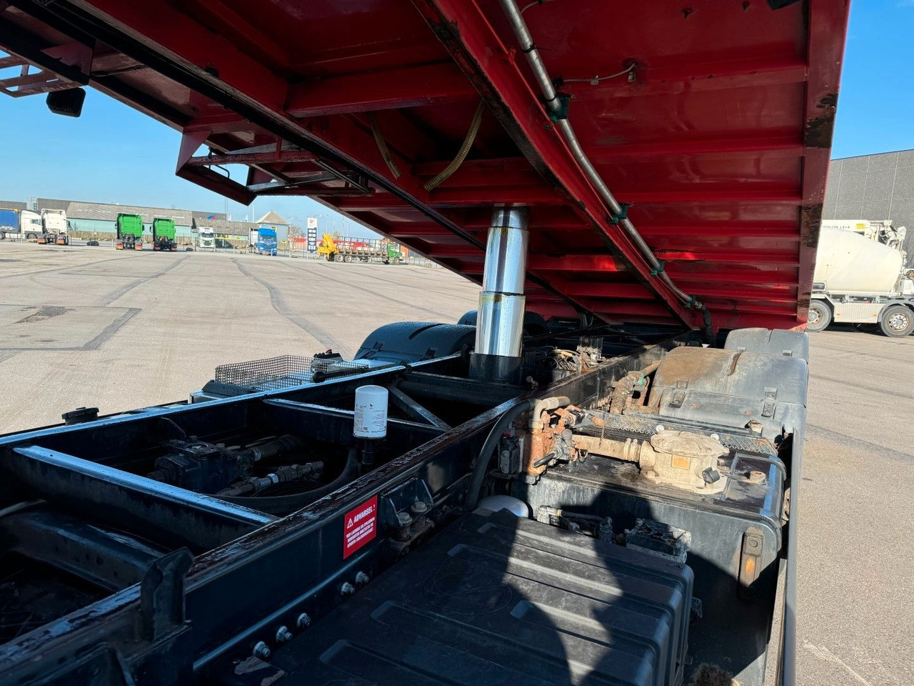 Saug-/ Spülfahrzeug MAN TGS 26.360 6x4H*4 Simon Moos KSA MAN TGS 26.360 6x4H*4 Simon Moos KSA VacuDrain: das Bild 18