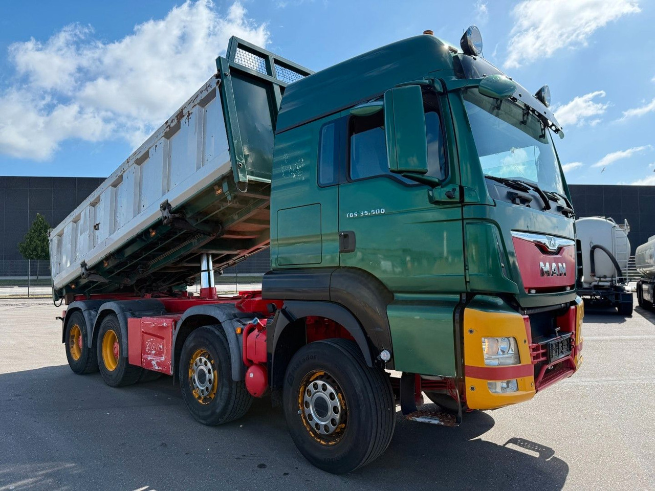 MAN TGS 35.500 8x4 Euro 6 Pendel Steel Tipper MAN TGS 35.500 8x4 Euro 6 Pendel Steel Tipper - Kipper: das Bild 2 MAN TGS 35.500 8x4 Euro 6 Pendel Steel Tipper MAN TGS 35.500 8x4 Euro 6 Pendel Steel Tipper - Kipper: das Bild 2