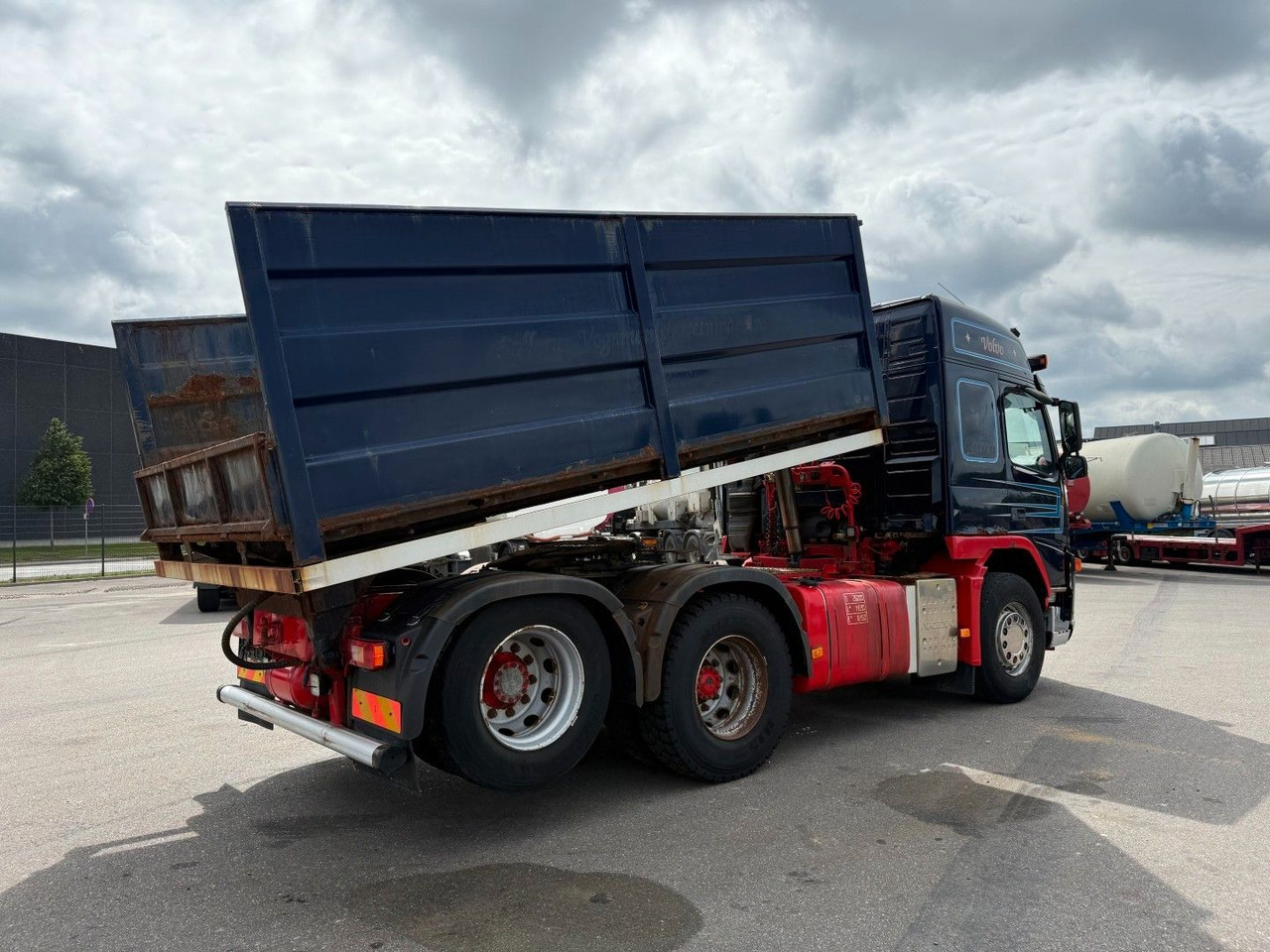Volvo FM 480 6x2 Tractor unit with Tipper - Sattelzugmaschine: das Bild 3 Volvo FM 480 6x2 Tractor unit with Tipper - Sattelzugmaschine: das Bild 3