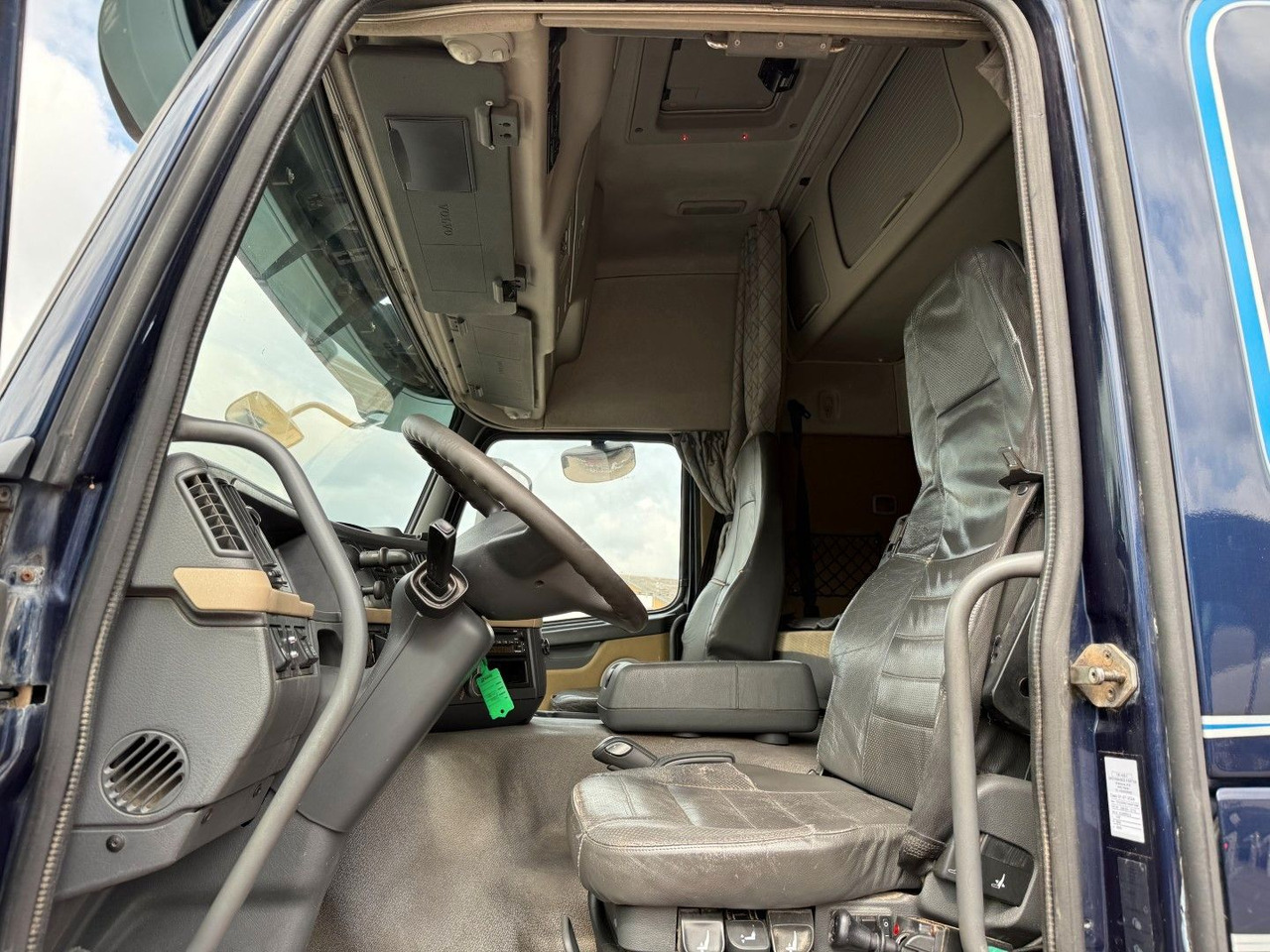 Volvo FM 480 6x2 Tractor unit with Tipper - Sattelzugmaschine: das Bild 5 Volvo FM 480 6x2 Tractor unit with Tipper - Sattelzugmaschine: das Bild 5