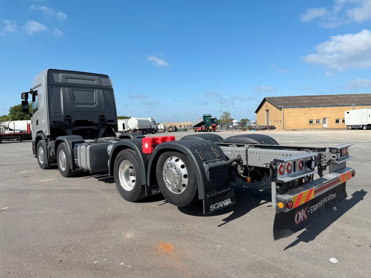 Scania G450 NGS 8x2*6 ADR Chassis / Fahrgestell Euro 6 - Fahrgestell LKW: das Bild 4 Scania G450 NGS 8x2*6 ADR Chassis / Fahrgestell Euro 6 - Fahrgestell LKW: das Bild 4