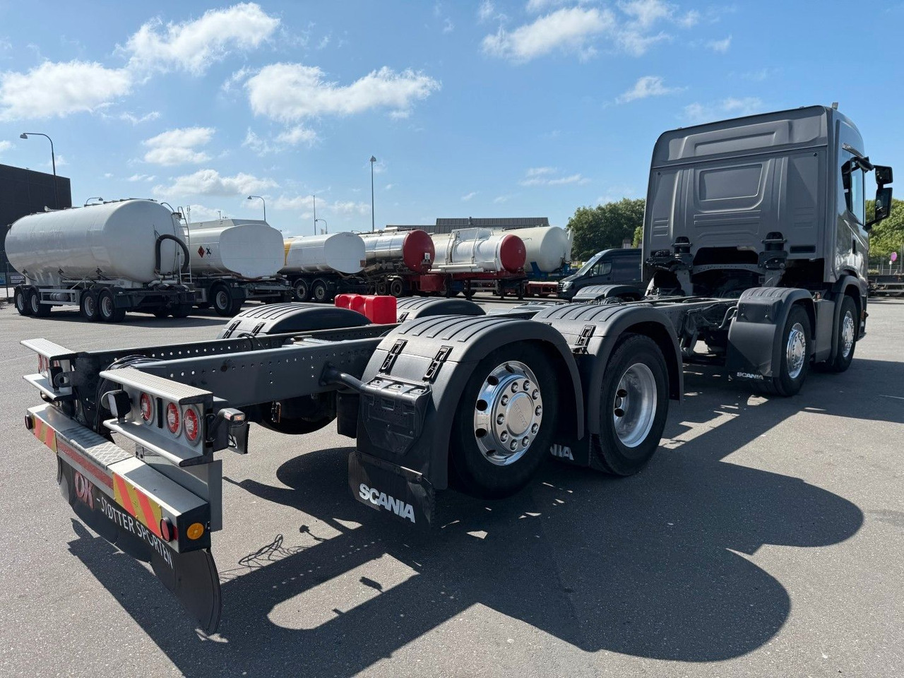 Scania G450 NGS 8x2*6 ADR Chassis / Fahrgestell Euro 6 - Fahrgestell LKW: das Bild 3 Scania G450 NGS 8x2*6 ADR Chassis / Fahrgestell Euro 6 - Fahrgestell LKW: das Bild 3