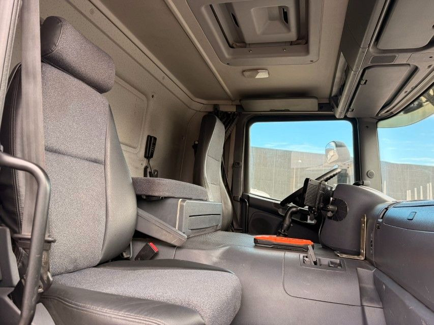 Saug-/ Spülfahrzeug Scania P380 LB 6x24 Hvidtved Larsen FlexLine 310: das Bild 21 Saug-/ Spülfahrzeug Scania P380 LB 6x24 Hvidtved Larsen FlexLine 310: das Bild 21