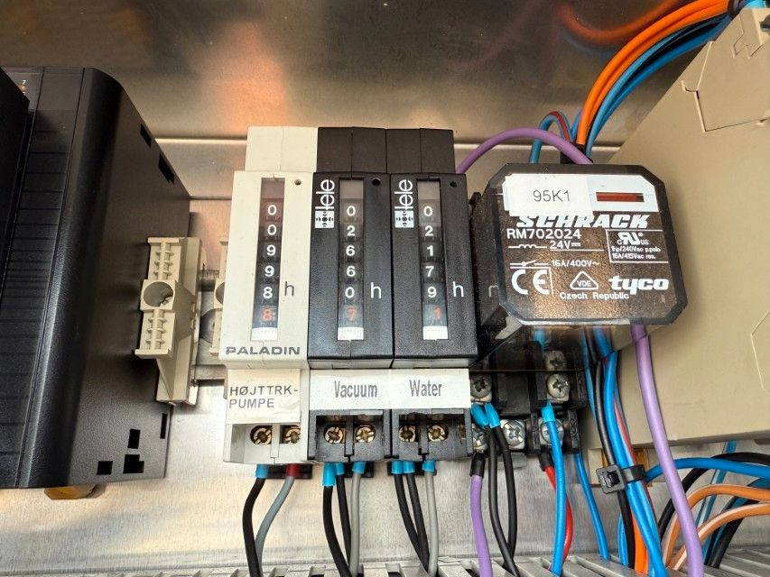 Saug-/ Spülfahrzeug Scania P380 LB 6x24 Hvidtved Larsen FlexLine 310: das Bild 9 Saug-/ Spülfahrzeug Scania P380 LB 6x24 Hvidtved Larsen FlexLine 310: das Bild 9