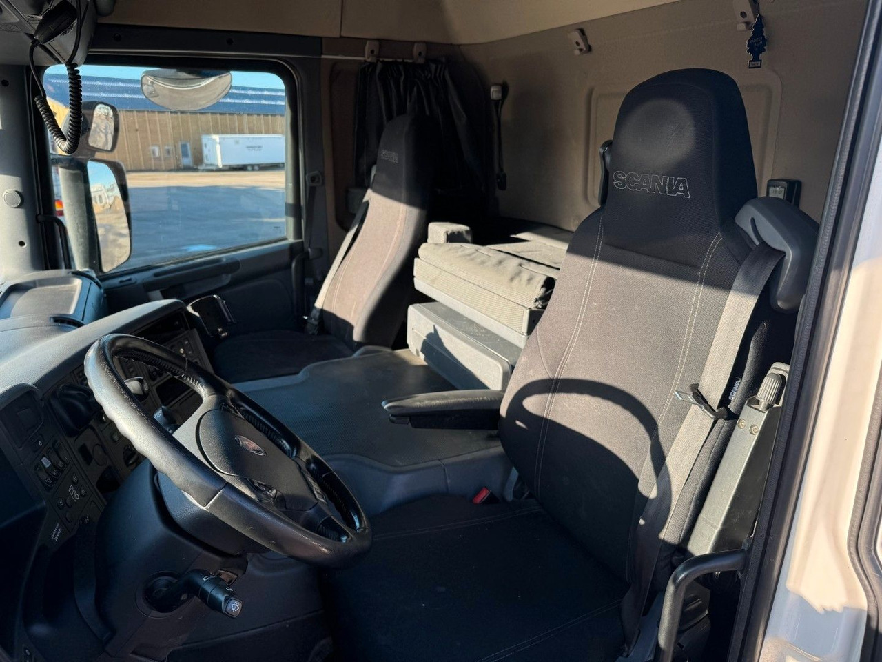 Scania P410 6x4 Liebherr THP 140 H 24 M4XH Concretepump - Betonpumpe: das Bild 5 Scania P410 6x4 Liebherr THP 140 H 24 M4XH Concretepump - Betonpumpe: das Bild 5