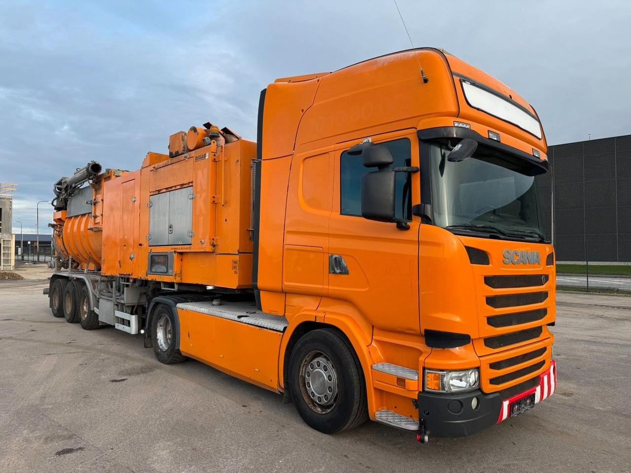 Scania R450 4x2 Euro 6 Disab Centurion LN20 Sauglader - Saug-/ Spülfahrzeug: das Bild 2 Scania R450 4x2 Euro 6 Disab Centurion LN20 Sauglader - Saug-/ Spülfahrzeug: das Bild 2