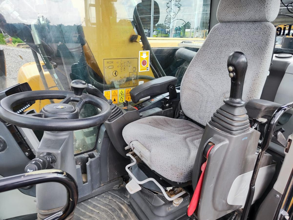 Caterpillar M316F - Mobilbagger: das Bild 5 Caterpillar M316F - Mobilbagger: das Bild 5