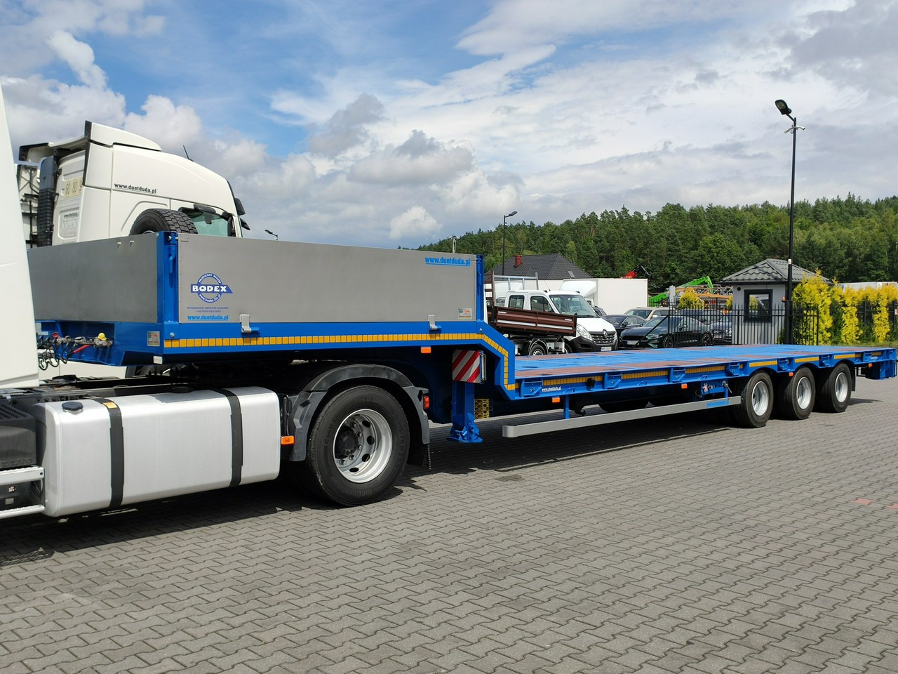 Bodex Poszerzana - Tieflader Auflieger: das Bild 5 Bodex Poszerzana - Tieflader Auflieger: das Bild 5