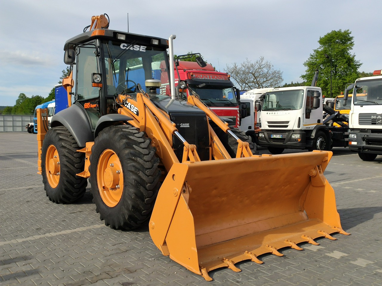 Case 695SR2-4PS - Baggerlader: das Bild 5 Case 695SR2-4PS - Baggerlader: das Bild 5