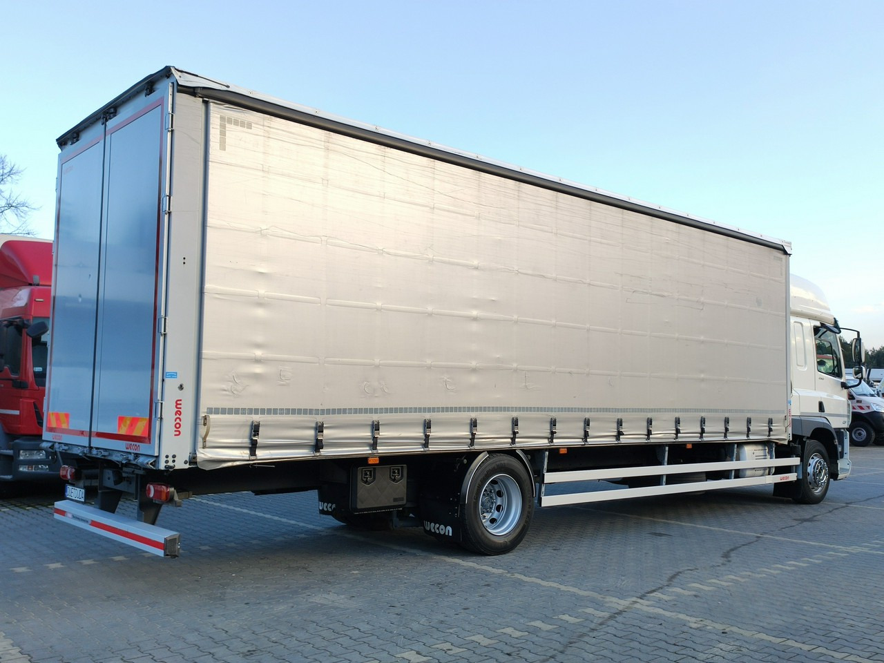 Plane LKW DAF CF 290 E6 Firana Tył Drzwi Dach Podnoszony / Zsuwany Długi 9.30m: das Bild 12