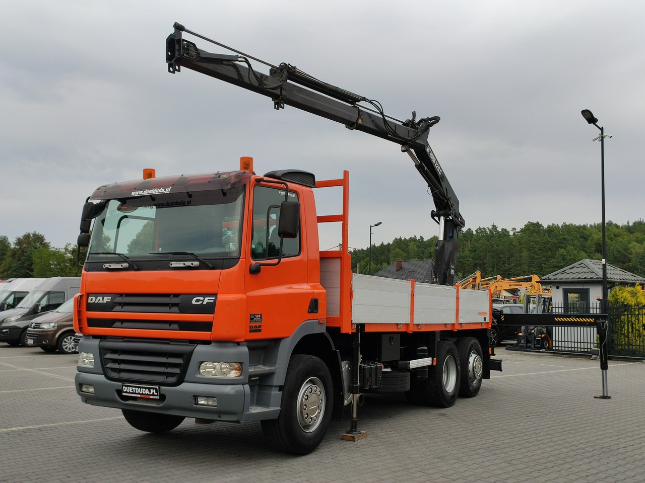 DAF CF 85.380 6x2 Oś Skrętna Skrzynia HDS HIAB 220C + Pilot - Pritsche LKW, Autokran: das Bild 2 DAF CF 85.380 6x2 Oś Skrętna Skrzynia HDS HIAB 220C + Pilot - Pritsche LKW, Autokran: das Bild 2