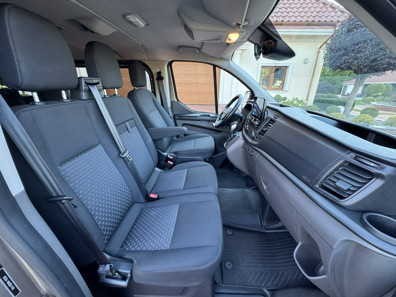 Personentransporter Ford Transit Custom: das Bild 38 Personentransporter Ford Transit Custom: das Bild 38