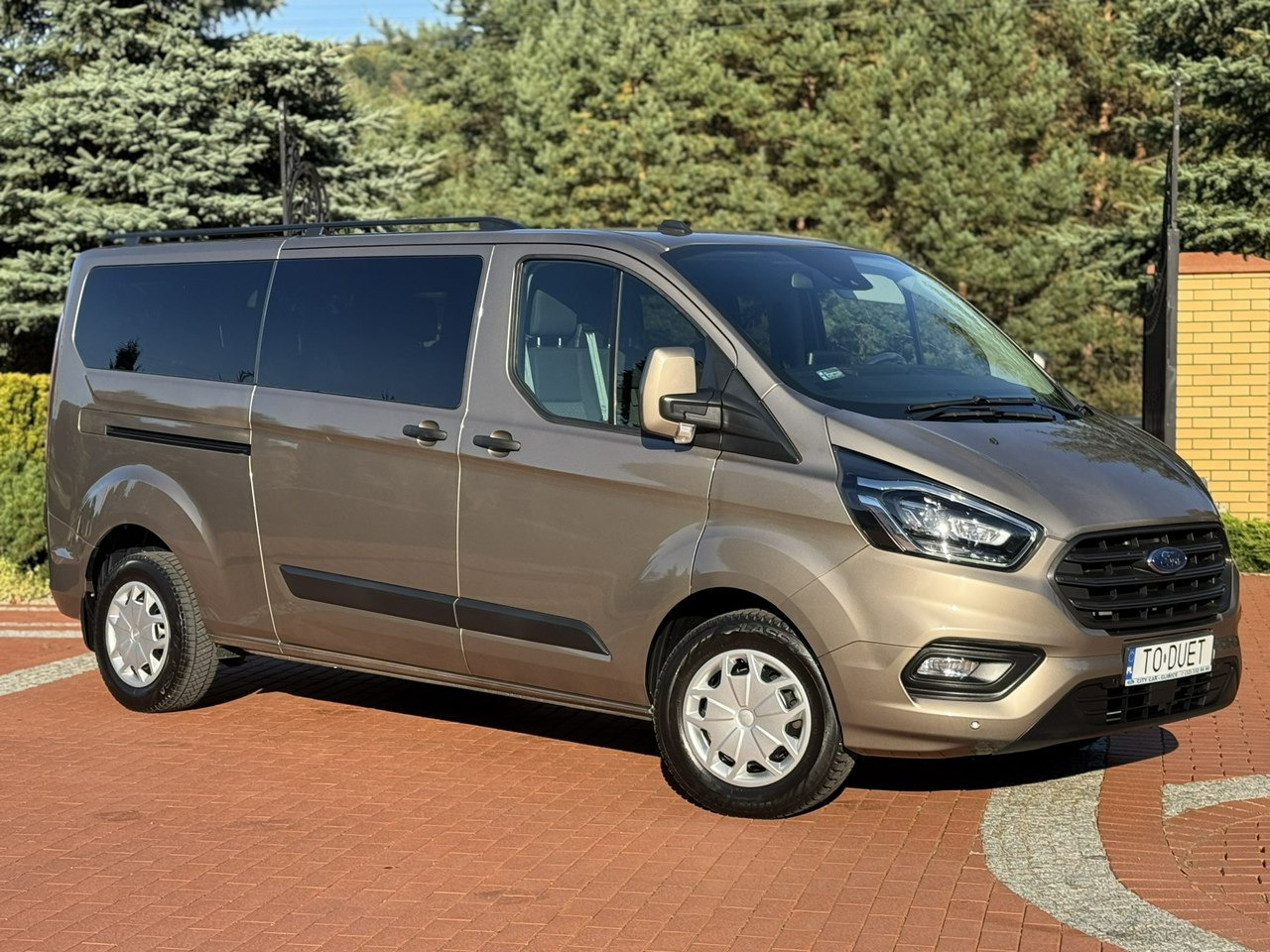 Personentransporter Ford Transit Custom: das Bild 9 Personentransporter Ford Transit Custom: das Bild 9
