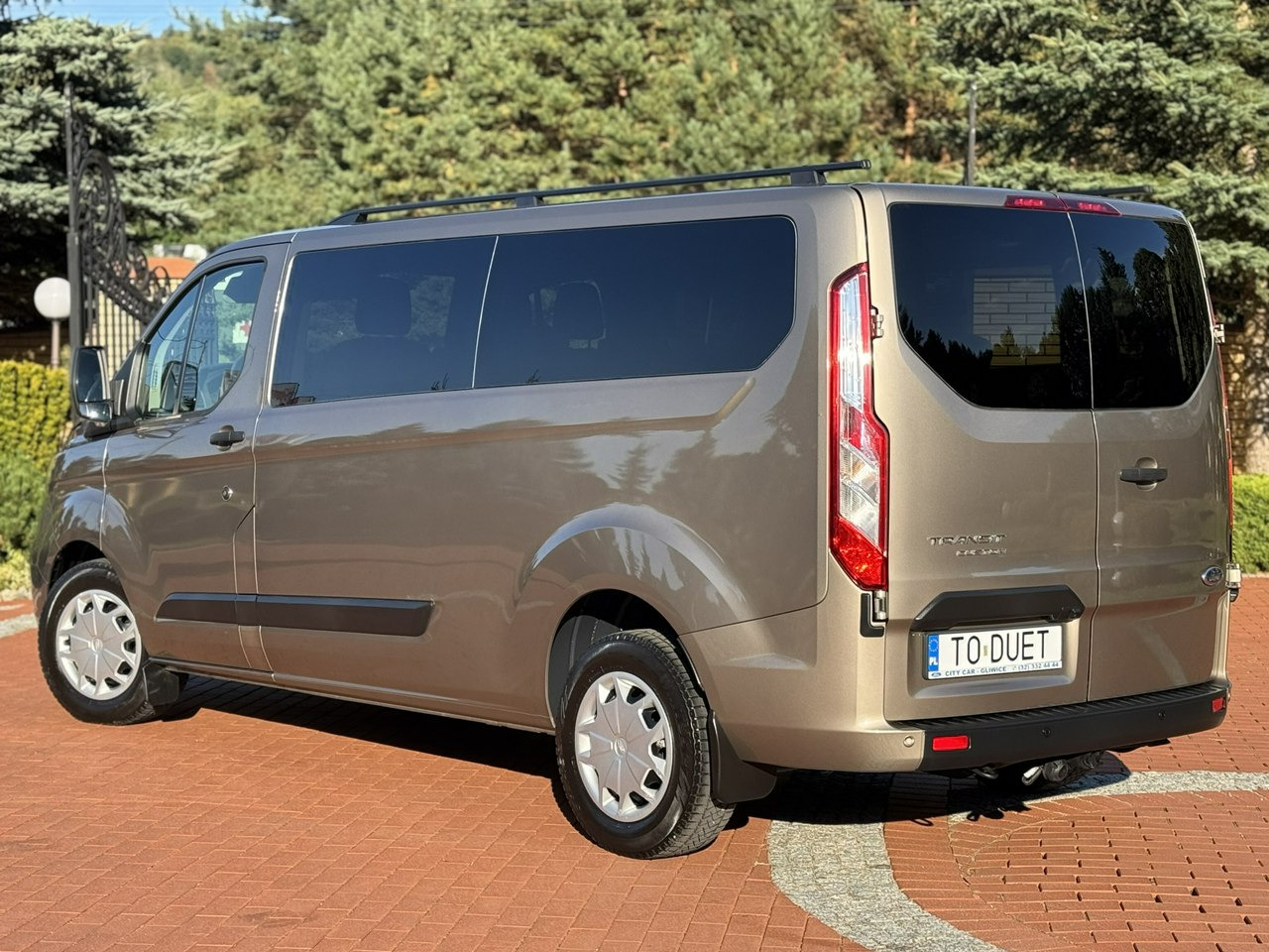 Personentransporter Ford Transit Custom: das Bild 12 Personentransporter Ford Transit Custom: das Bild 12