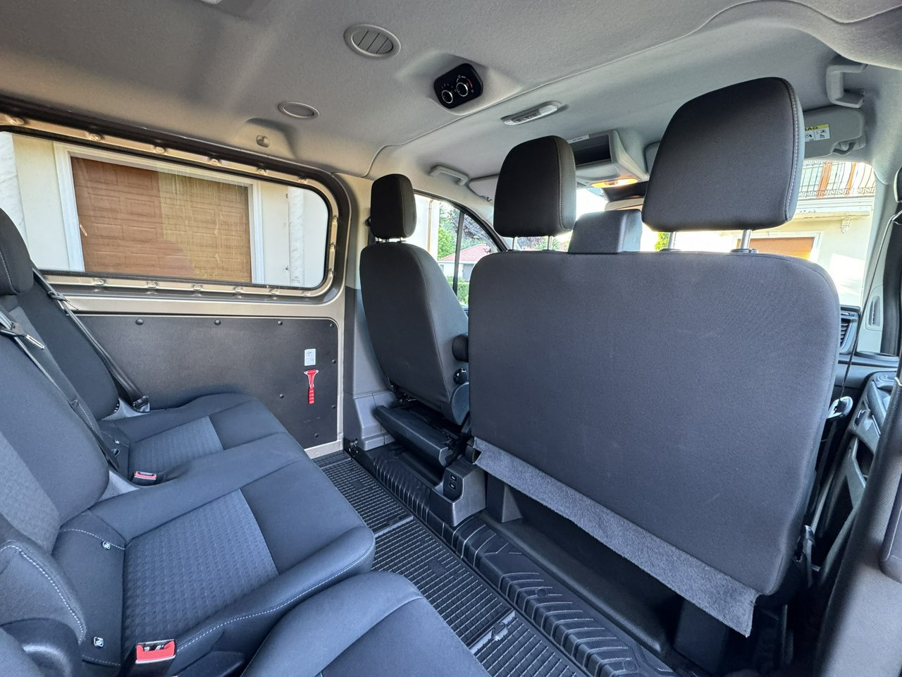Personentransporter Ford Transit Custom: das Bild 36 Personentransporter Ford Transit Custom: das Bild 36