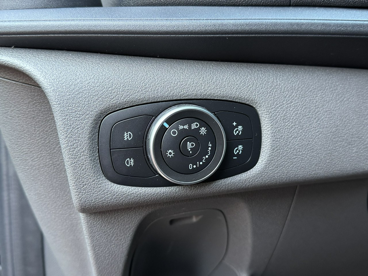 Personentransporter Ford Transit Custom: das Bild 20 Personentransporter Ford Transit Custom: das Bild 20