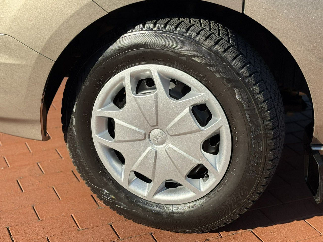 Personentransporter Ford Transit Custom: das Bild 8 Personentransporter Ford Transit Custom: das Bild 8