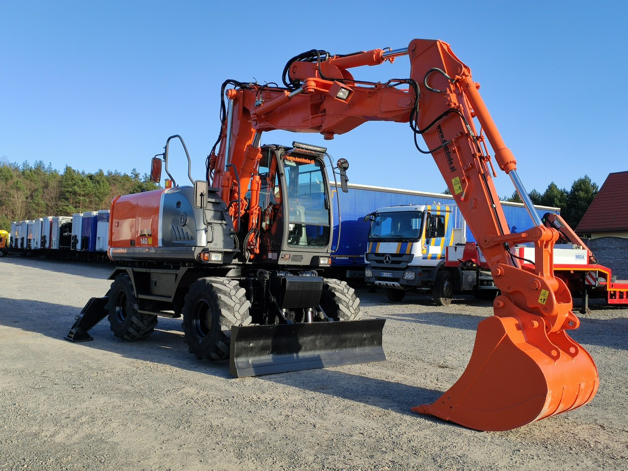 Hitachi ZX140 Koparka Kołowa - Mobilbagger: das Bild 2 Hitachi ZX140 Koparka Kołowa - Mobilbagger: das Bild 2