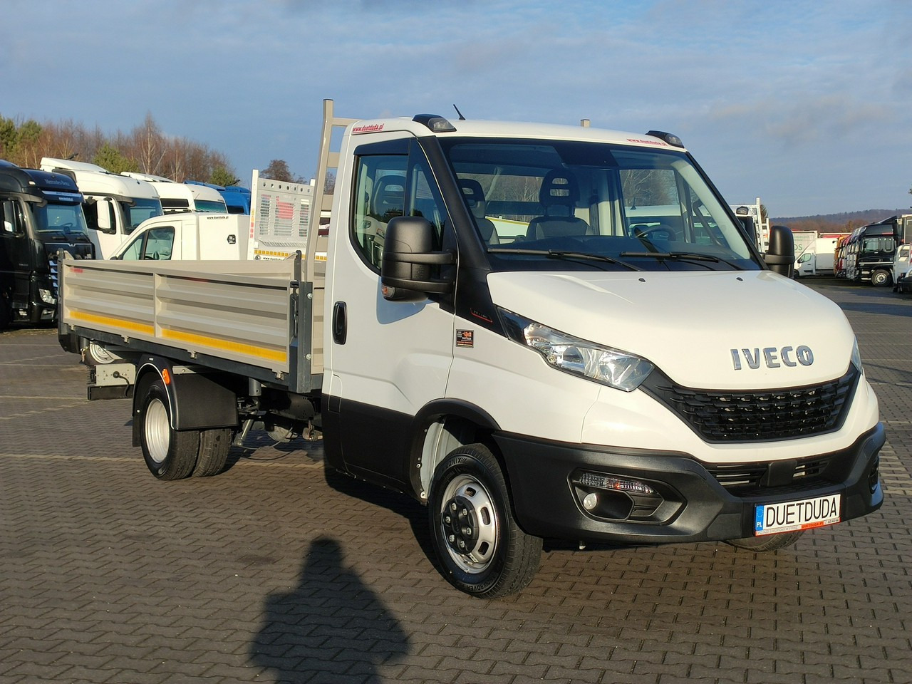 Iveco Daily 35C16 V - Kipper Transporter: das Bild 2 Iveco Daily 35C16 V - Kipper Transporter: das Bild 2