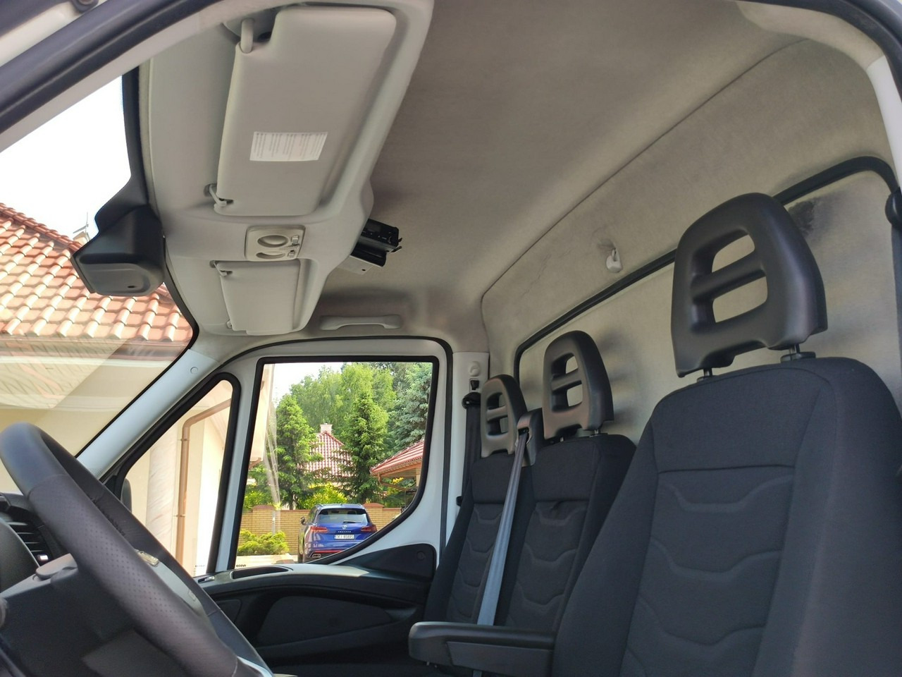 Koffer Transporter Iveco Daily 50C15 V: das Bild 21 Koffer Transporter Iveco Daily 50C15 V: das Bild 21