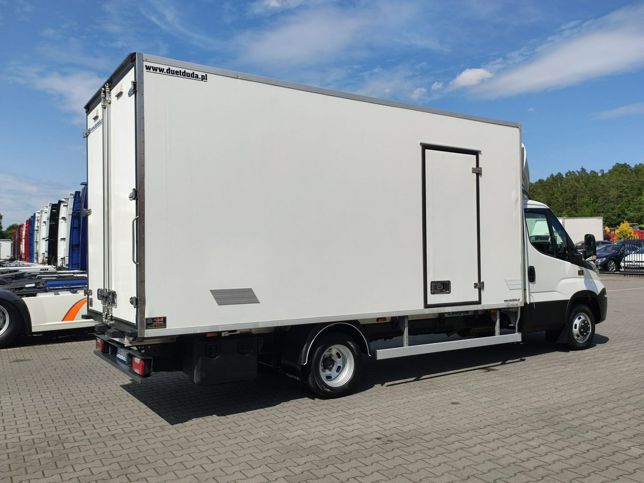 Koffer Transporter Iveco Daily 50C15 V: das Bild 9 Koffer Transporter Iveco Daily 50C15 V: das Bild 9