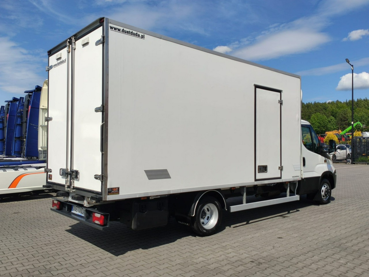 Koffer Transporter Iveco Daily 50C15 V: das Bild 8 Koffer Transporter Iveco Daily 50C15 V: das Bild 8