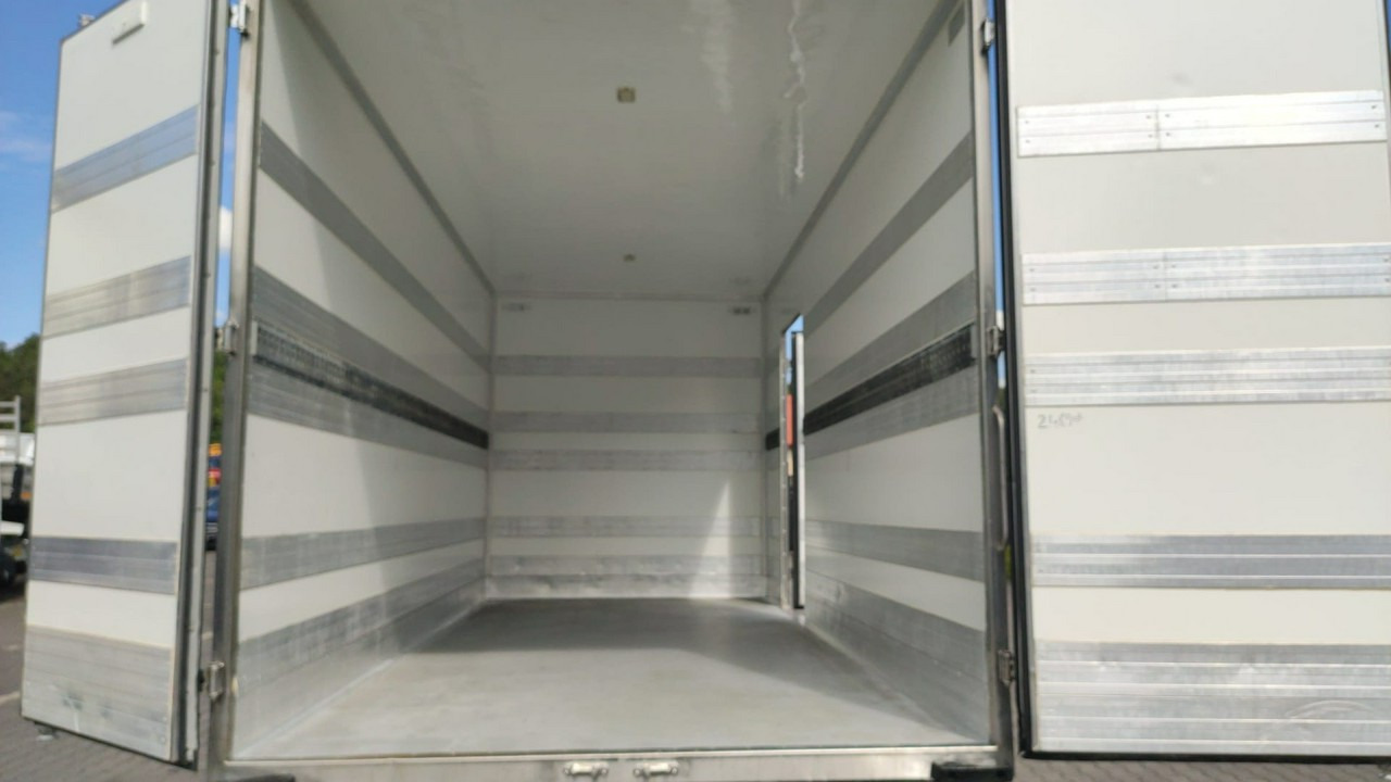 Koffer Transporter Iveco Daily 50C15 V: das Bild 28 Koffer Transporter Iveco Daily 50C15 V: das Bild 28