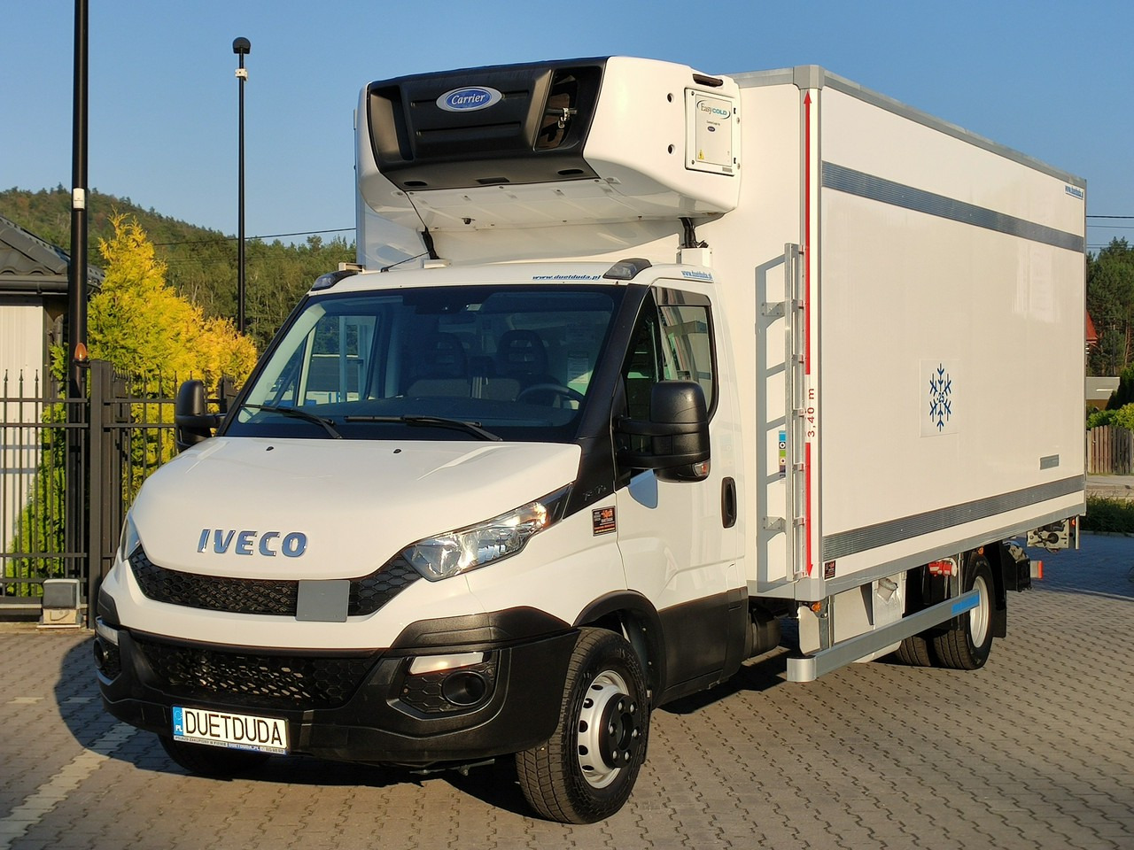 Iveco Daily 70C17 Mroźnia Ściana Grodziowa Multitemperatura - Kühltransporter: das Bild 5 Iveco Daily 70C17 Mroźnia Ściana Grodziowa Multitemperatura - Kühltransporter: das Bild 5