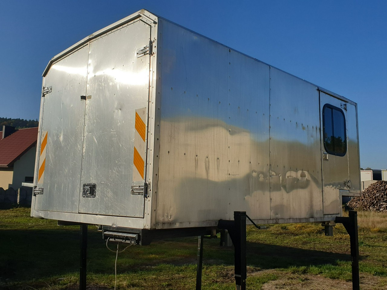 Kofferaufbau Mercedes ATEGO 1221: das Bild 6 Kofferaufbau Mercedes ATEGO 1221: das Bild 6