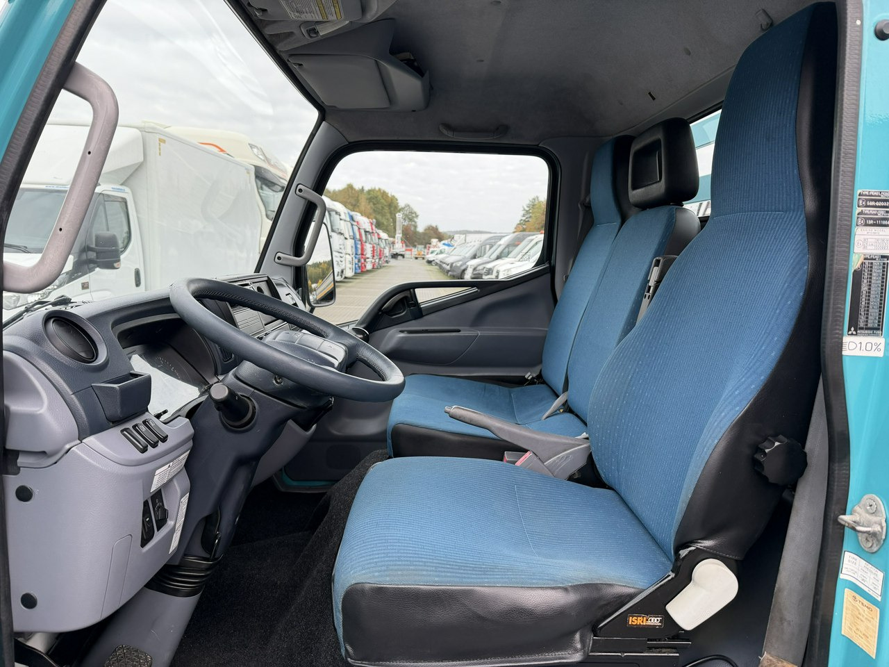 Kipper Transporter Mitsubishi Canter: das Bild 20