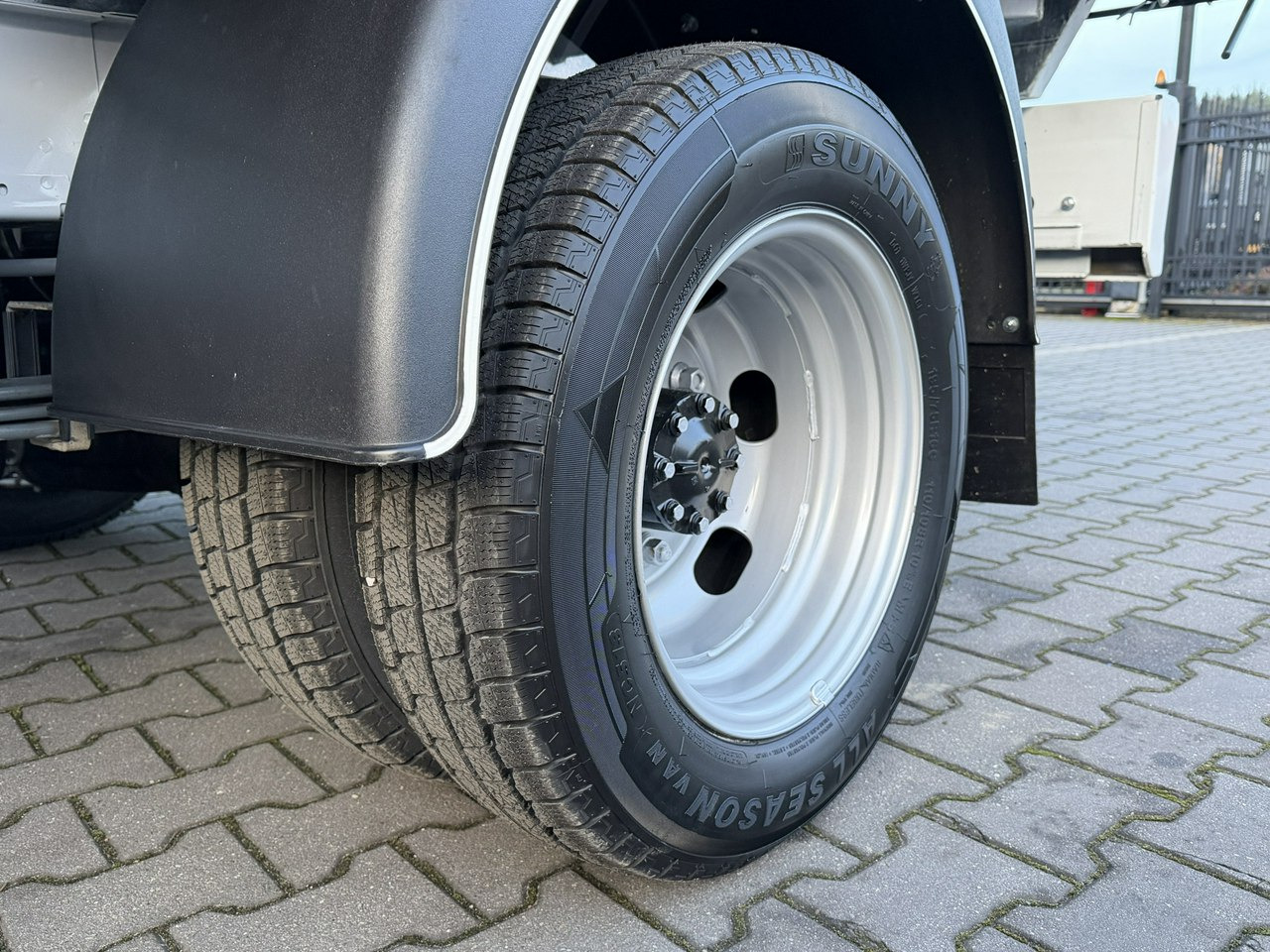 Renault Master - Kipper Transporter: das Bild 2 Renault Master - Kipper Transporter: das Bild 2