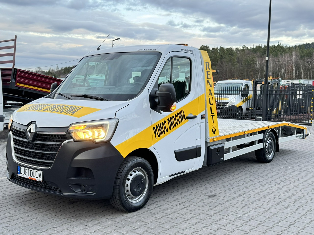 Renault Master - Abschleppwagen: das Bild 2 Renault Master - Abschleppwagen: das Bild 2