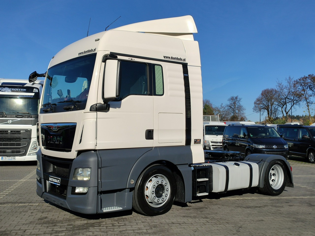 MAN TGX 18.440 Low Deck XLX EURO 6 Retarder SUPER STAN!!! - Sattelzugmaschine: das Bild 3 MAN TGX 18.440 Low Deck XLX EURO 6 Retarder SUPER STAN!!! - Sattelzugmaschine: das Bild 3