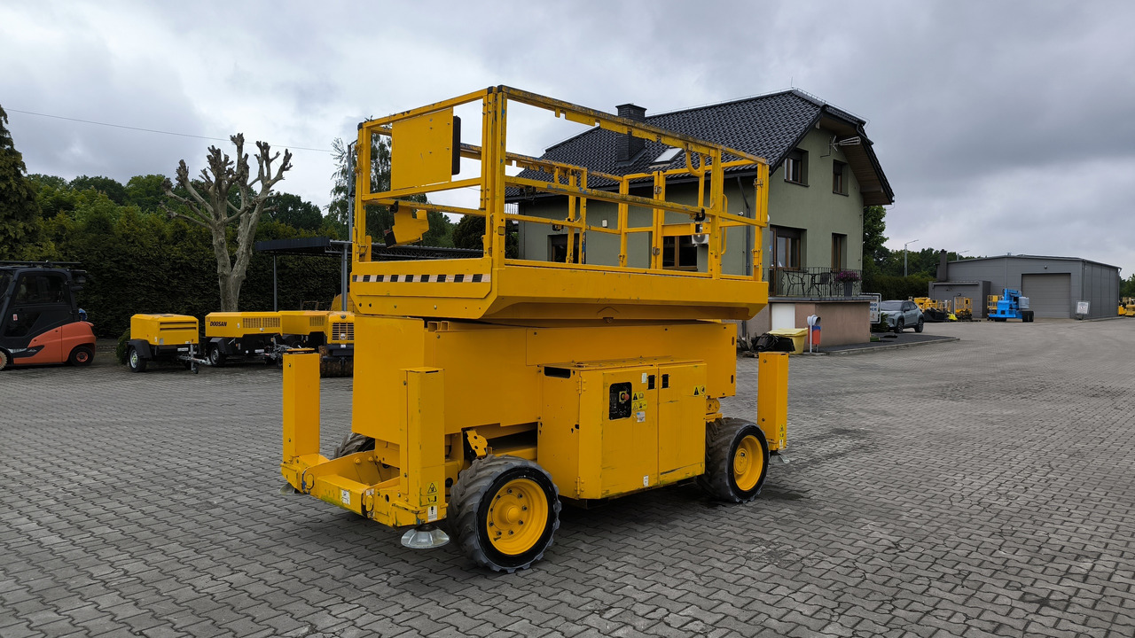 GENIE GS 4069 DC - Scherenbühne: das Bild 5 GENIE GS 4069 DC - Scherenbühne: das Bild 5