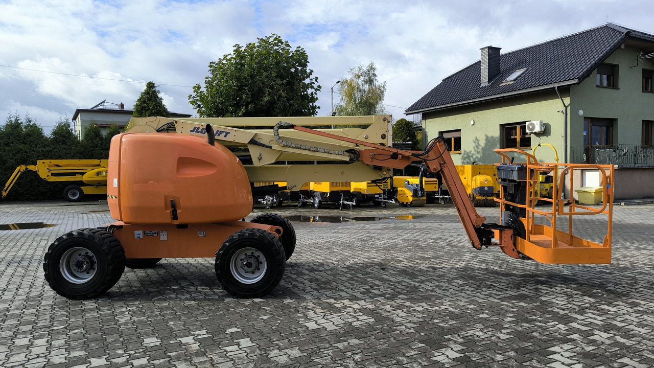 JLG 450 AJ - Gelenkarmbühne: das Bild 5 JLG 450 AJ - Gelenkarmbühne: das Bild 5