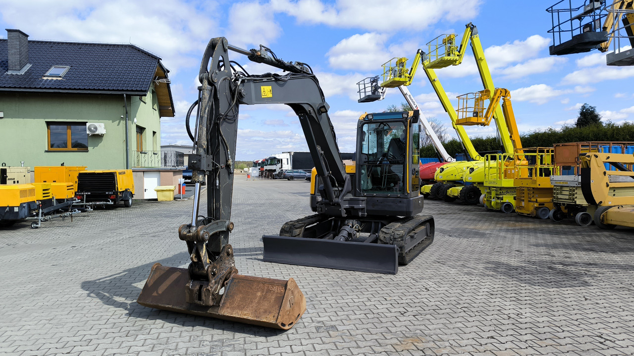 VOLVO ECR 88 D - Kettenbagger: das Bild 2 VOLVO ECR 88 D - Kettenbagger: das Bild 2