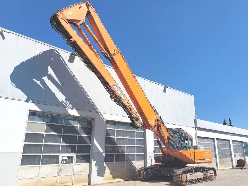 Doosan DX 420 LC - Abrissbagger: das Bild 2 Doosan DX 420 LC - Abrissbagger: das Bild 2
