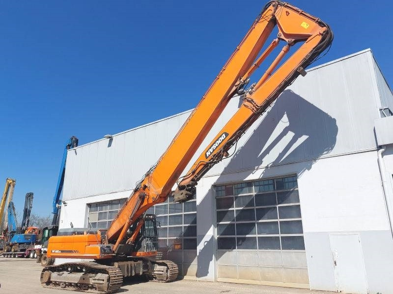 Doosan DX 420 LC - Abrissbagger: das Bild 4 Doosan DX 420 LC - Abrissbagger: das Bild 4