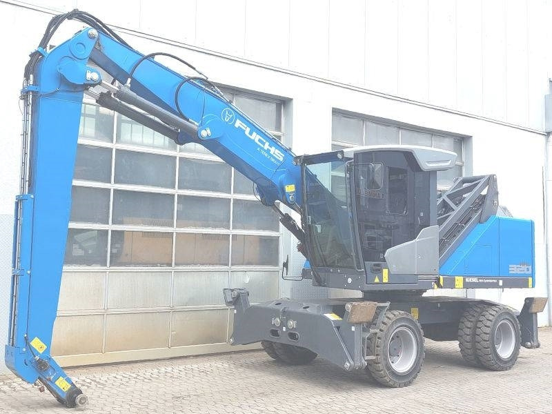 Fuchs MHL 320 F - Umschlagbagger: das Bild 2 Fuchs MHL 320 F - Umschlagbagger: das Bild 2