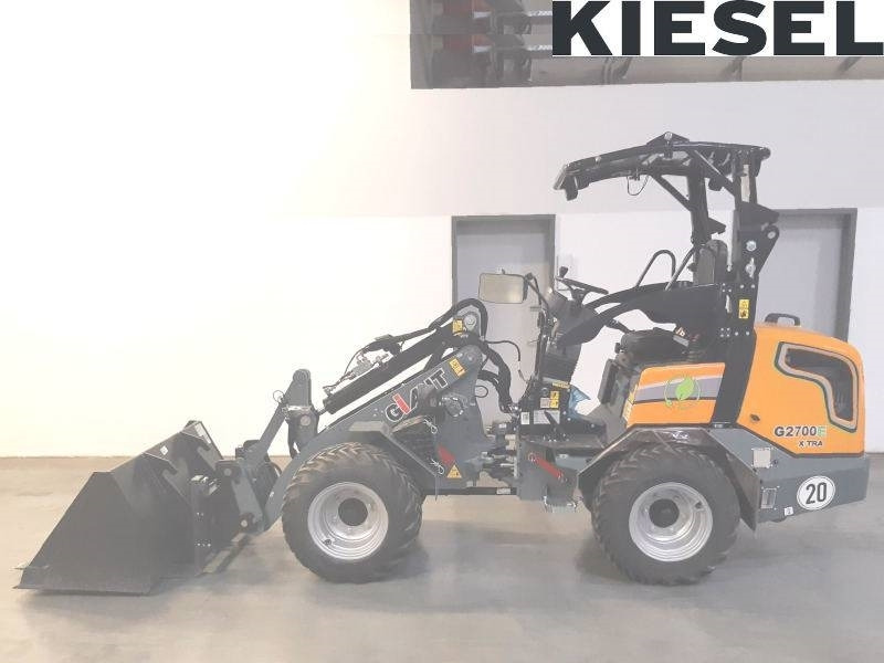 Giant G 2700 E X-Tra Elektro / electric - Kompaktlader: das Bild 1 Giant G 2700 E X-Tra Elektro / electric - Kompaktlader: das Bild 1