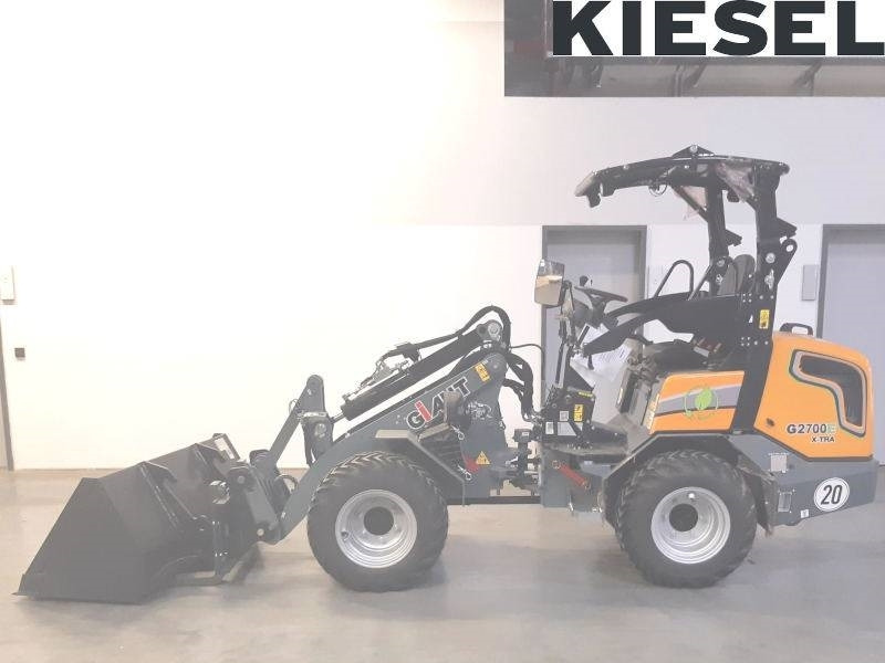 Giant G 2700 E X-Tra Elektro / electric - Kompaktlader: das Bild 1 Giant G 2700 E X-Tra Elektro / electric - Kompaktlader: das Bild 1