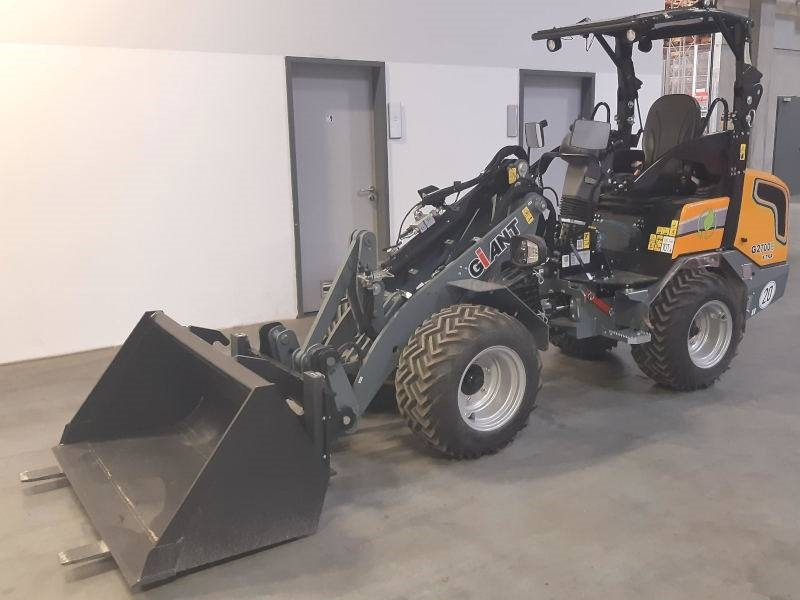 Giant G 2700 E X-Tra Elektro / electric - Kompaktlader: das Bild 2 Giant G 2700 E X-Tra Elektro / electric - Kompaktlader: das Bild 2