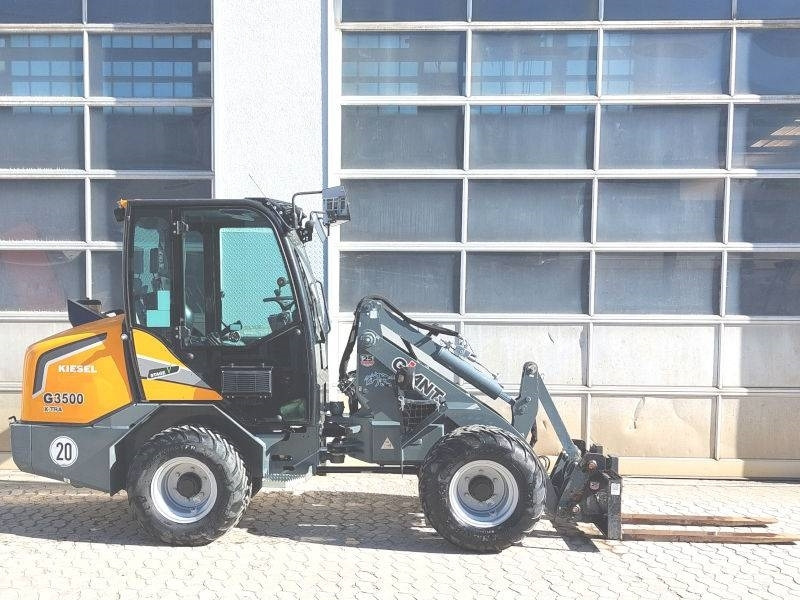 Giant G 3500 X-Tra - Kompaktlader: das Bild 5 Giant G 3500 X-Tra - Kompaktlader: das Bild 5