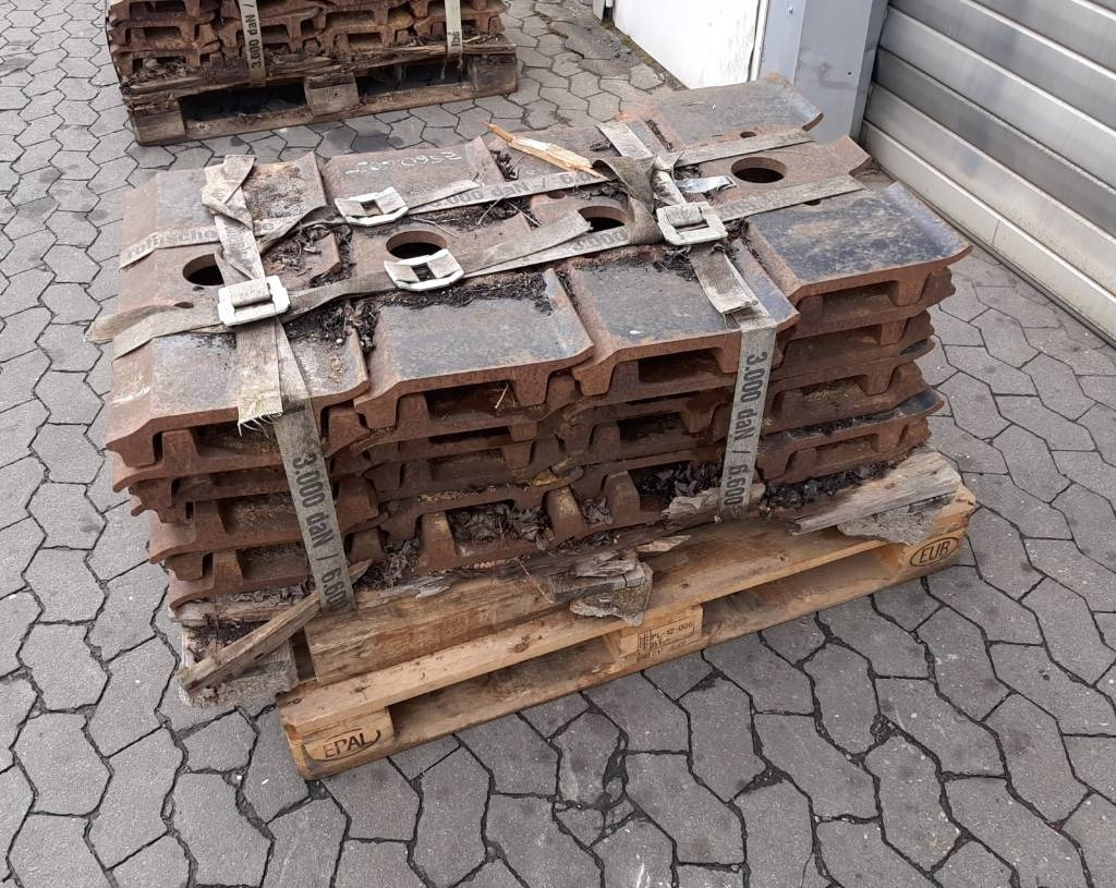 Hitachi Bodenplatten 650mm, Zweisteg - Kette für Baumaschine: das Bild 2 Hitachi Bodenplatten 650mm, Zweisteg - Kette für Baumaschine: das Bild 2
