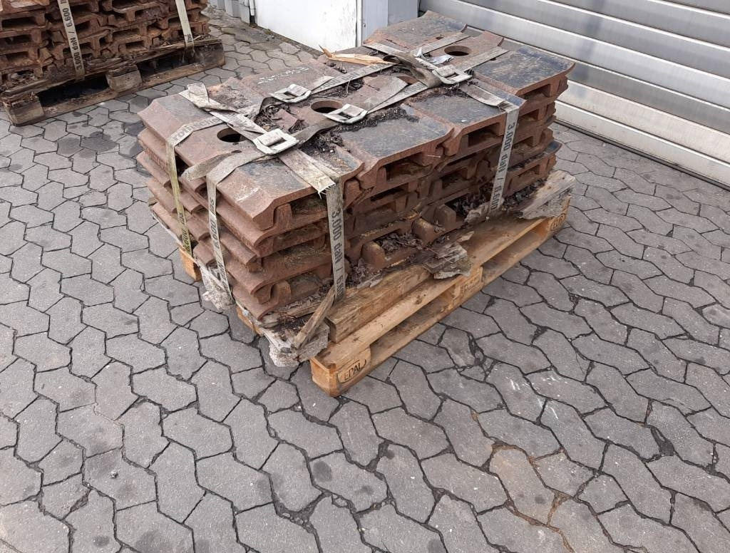 Hitachi Bodenplatten 650mm, Zweisteg - Kette für Baumaschine: das Bild 1 Hitachi Bodenplatten 650mm, Zweisteg - Kette für Baumaschine: das Bild 1